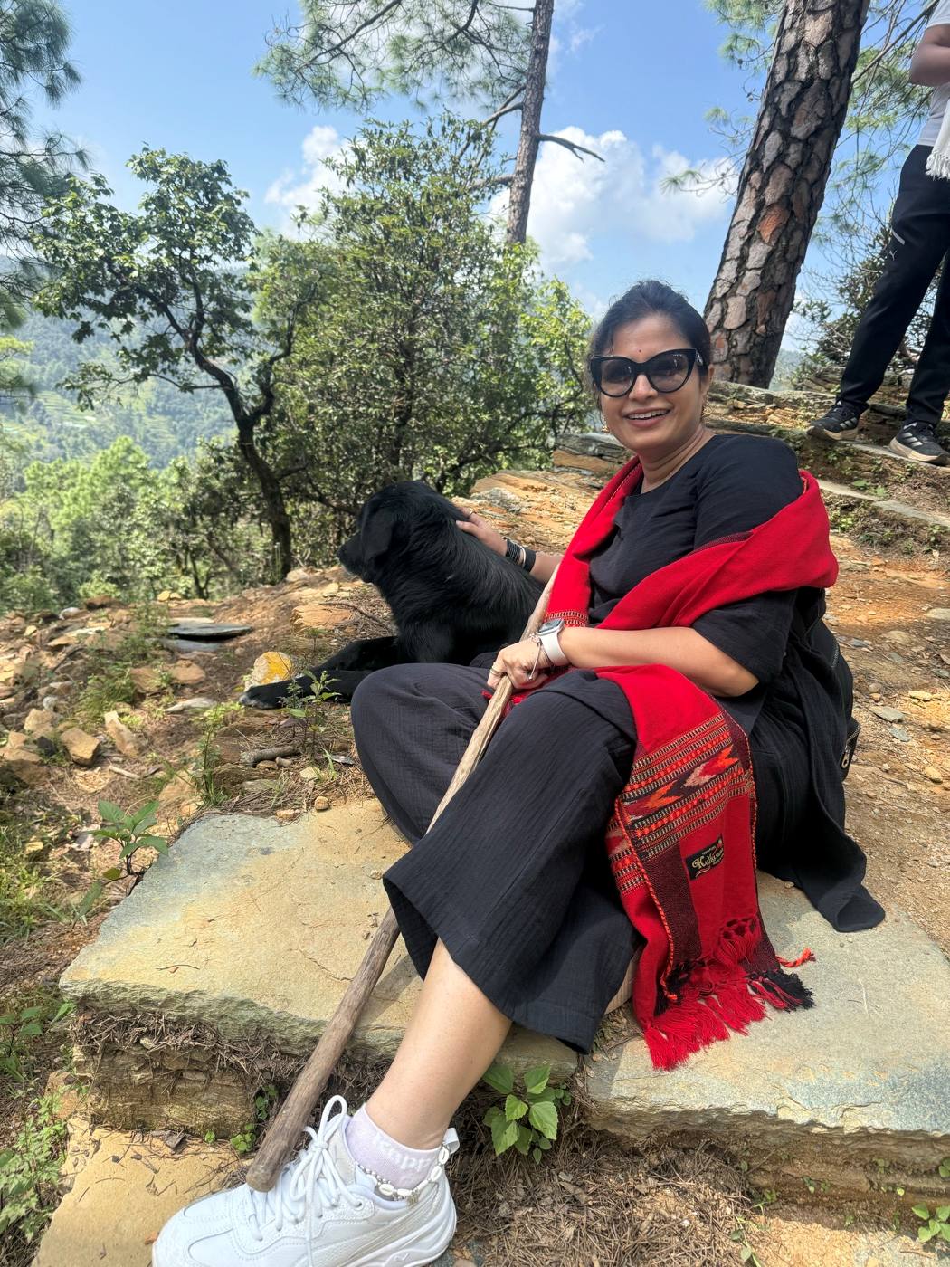 On the trail to Mahavatar Babaji's Cave.